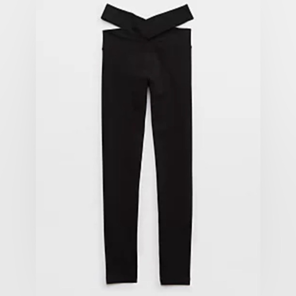 NWT- Aerie Offline Crossover Cutout Legging